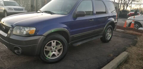 2005 Ford Escape for sale at R & R Auto Sale in Kansas City MO