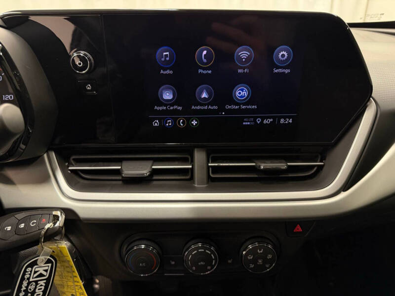 2024 Chevrolet Trax RS