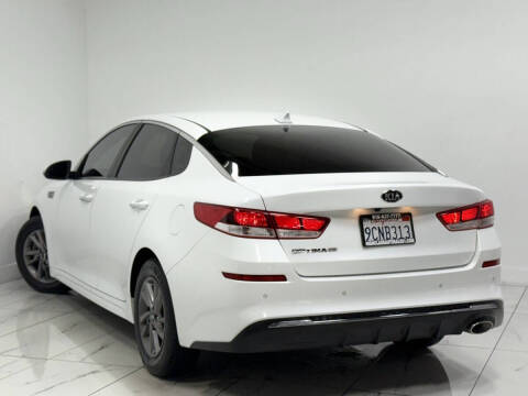 2020 Kia Optima LX