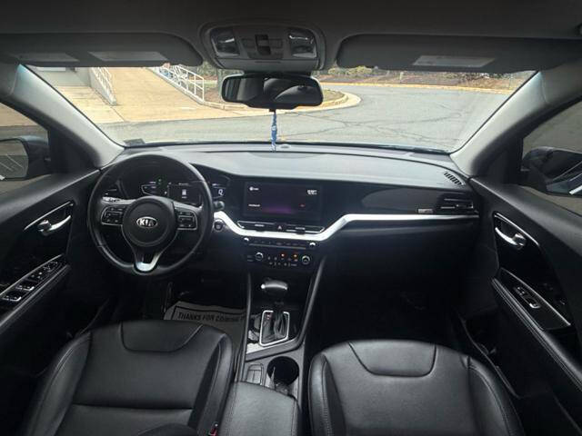 2022 Kia Niro Touring Special Edition