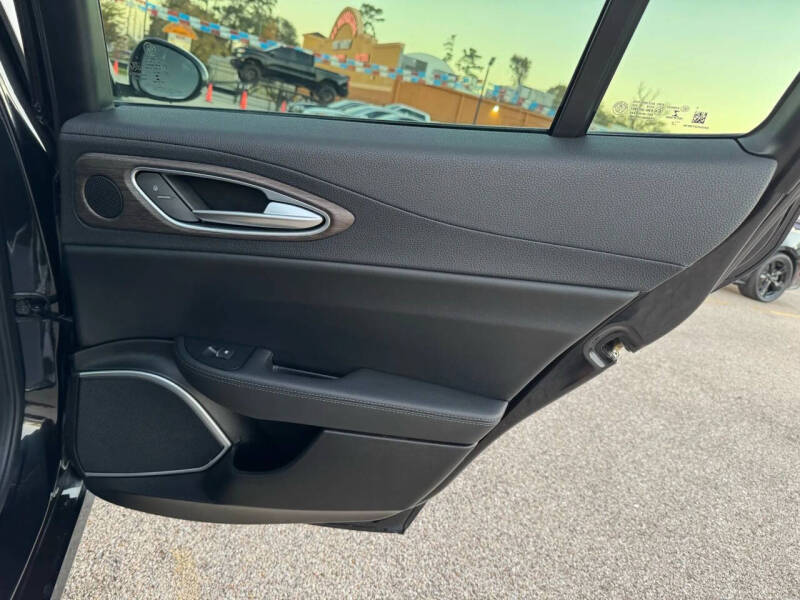 2018 Alfa Romeo Giulia Ti Lusso