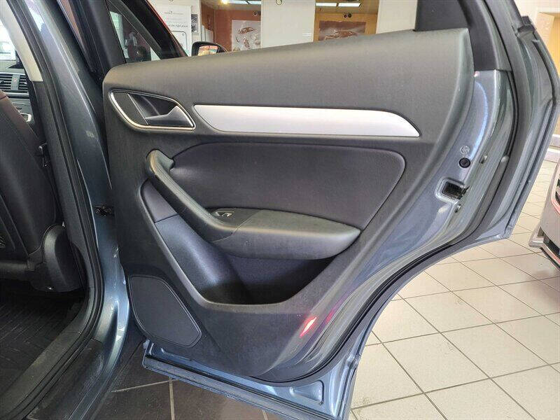 2017 Audi Q3 2.0T Premium