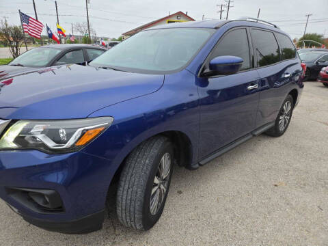 2018 Nissan Pathfinder S