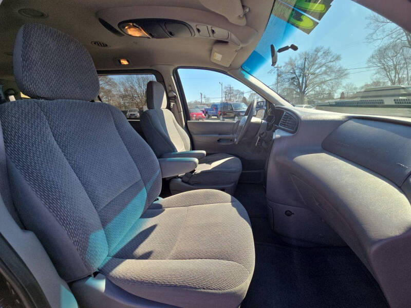 2002 Ford Windstar SE