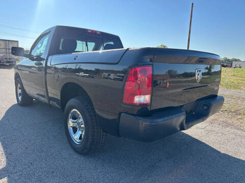 2012 RAM 1500 ST