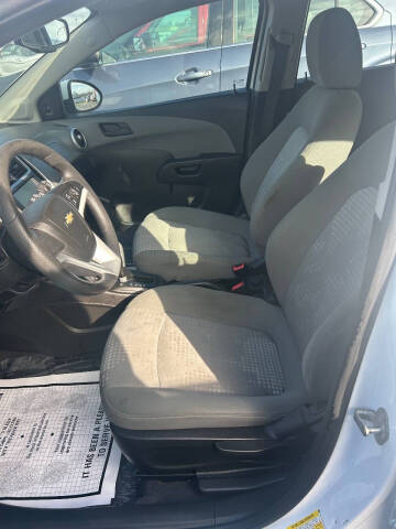 2017 Chevrolet Sonic LT Auto Fleet