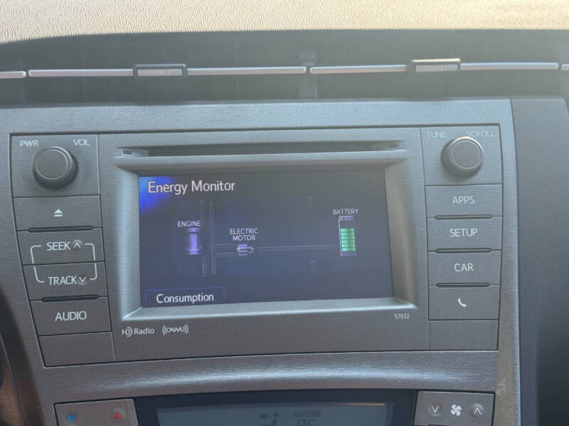 2014 Toyota Prius Three