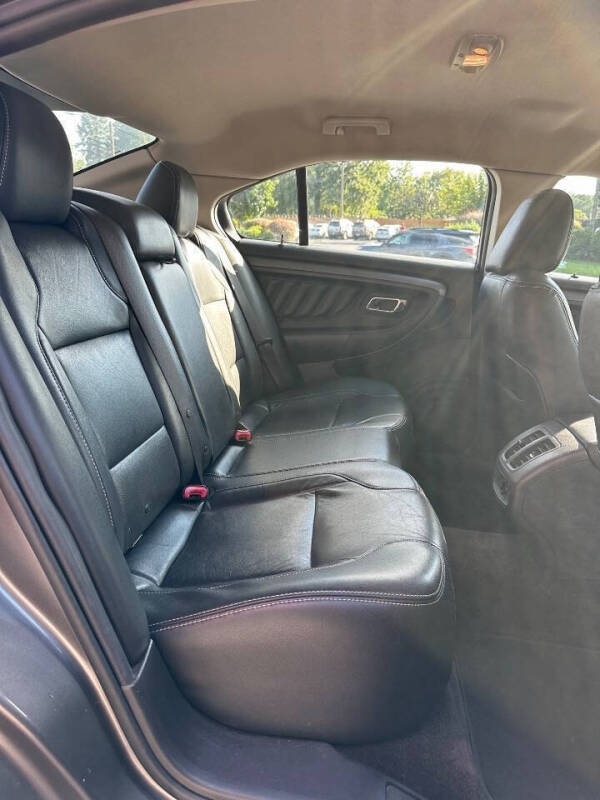 2012 Ford Taurus SEL