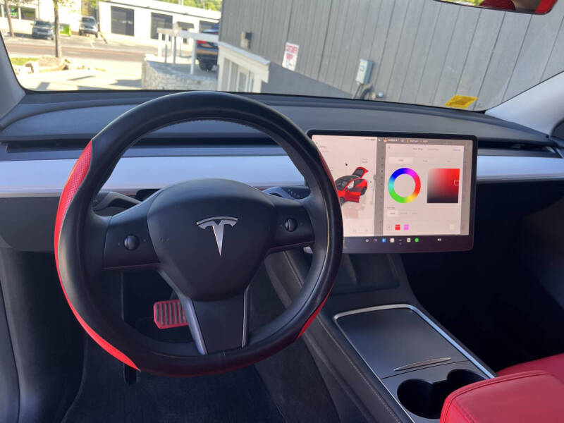 2023 Tesla Model Y Long Range
