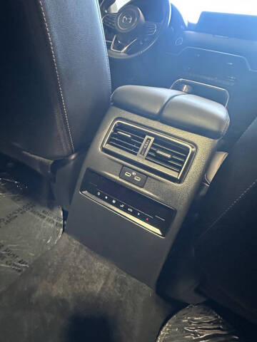 2024 Mazda CX-90 Plug-in Hybrid Premium