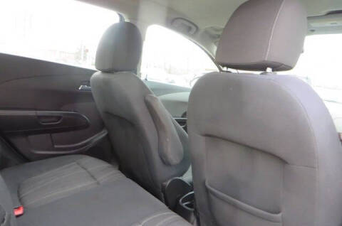 2016 Chevrolet Sonic LT Auto