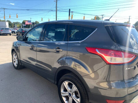 2016 Ford Escape SE