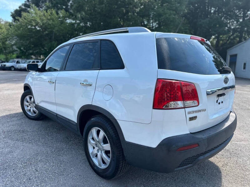 2013 Kia Sorento LX