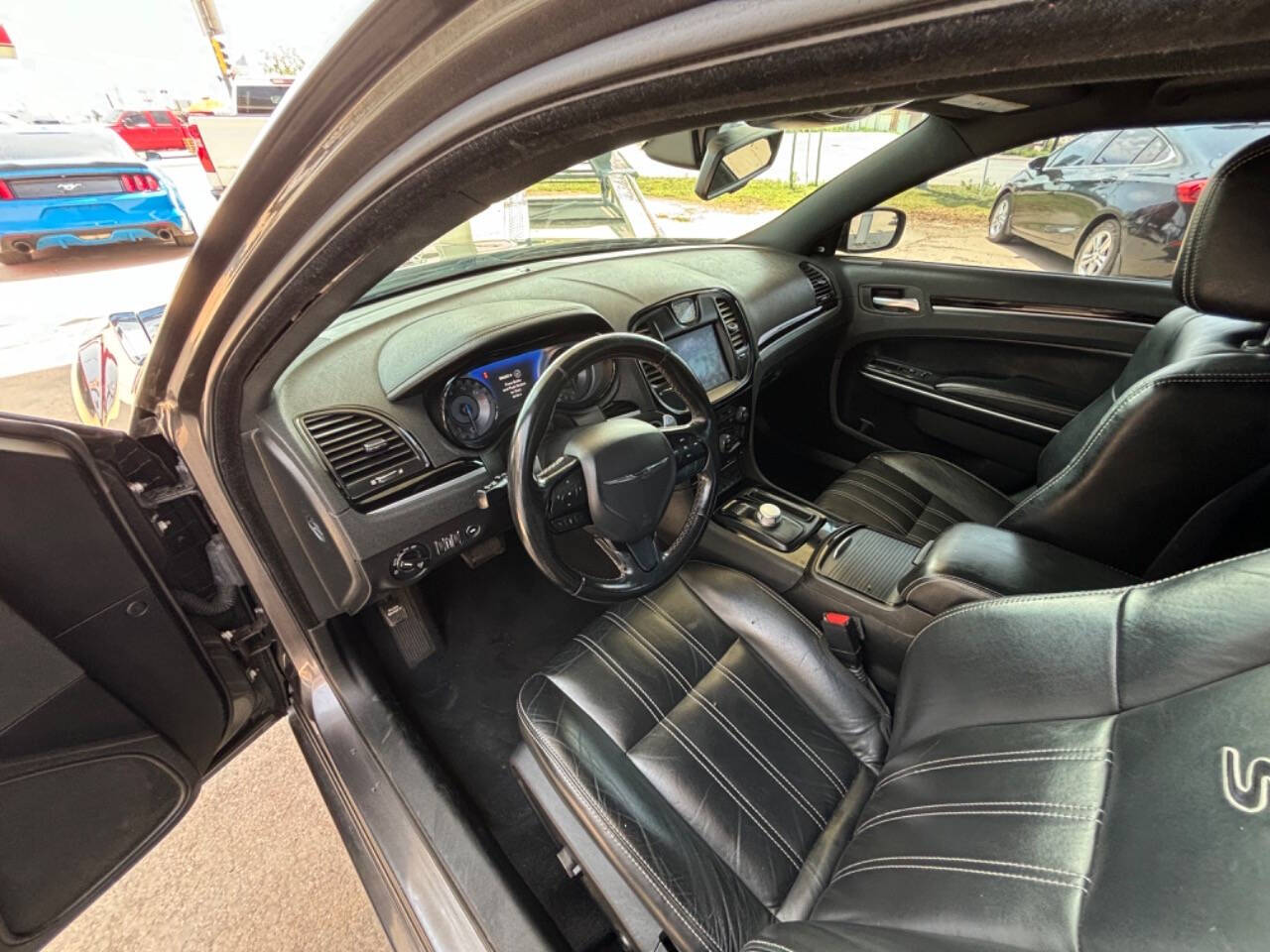 2019 Chrysler 300 for sale at Kansas Auto Sales in Ulysses, KS