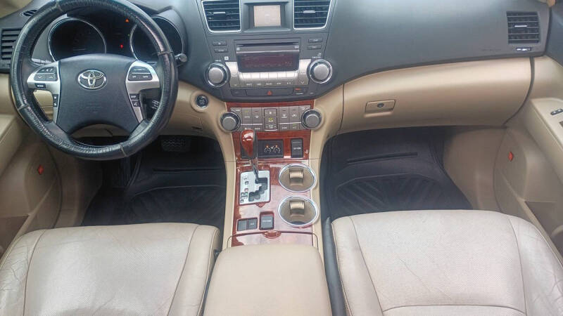 2011 Toyota Highlander Limited