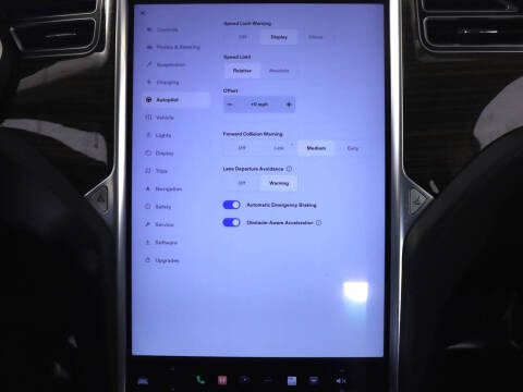 2015 Tesla Model S 70D