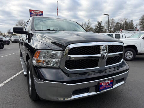 2017 RAM 1500 SLT