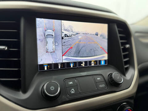 2021 GMC Acadia Denali