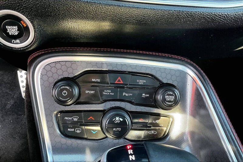 2017 Dodge Challenger GT