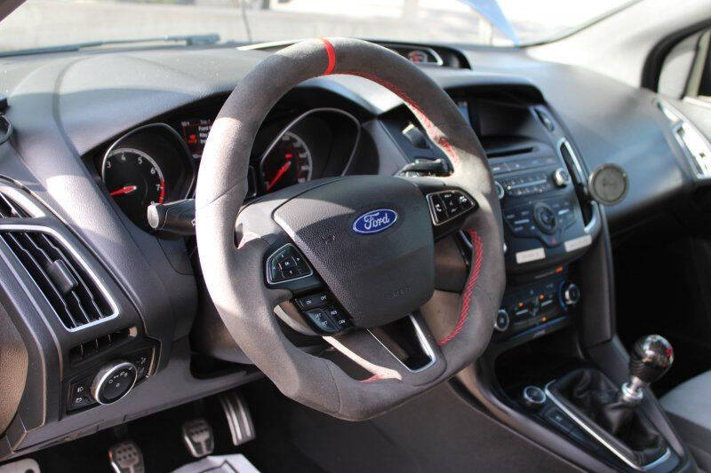 2017 Ford Focus ST