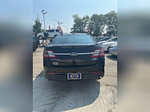 2014 Ford Taurus SEL