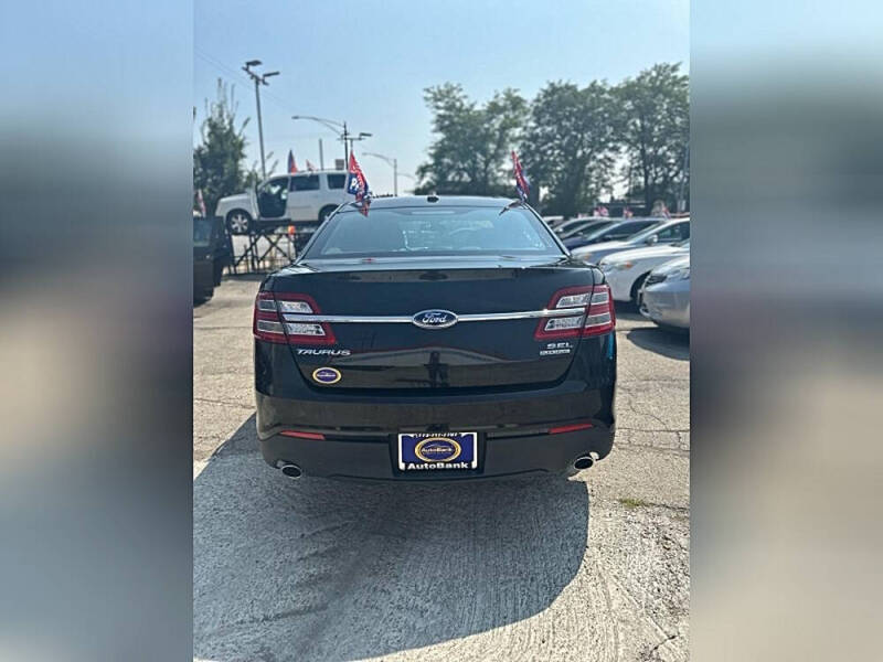 2014 Ford Taurus SEL