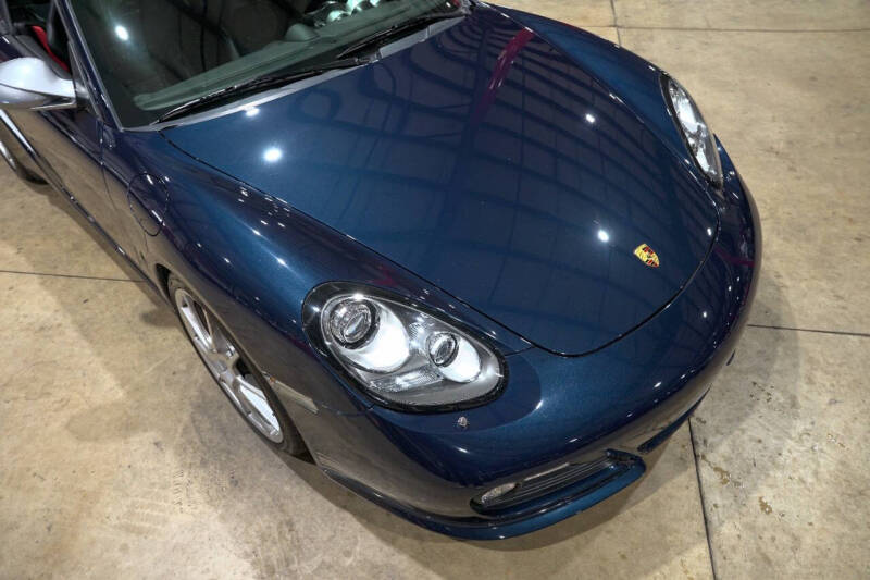 2012 Porsche Cayman R