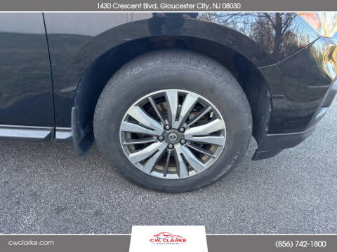 2017 Nissan Pathfinder