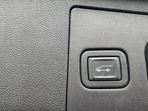 2021 Cadillac XT4 Premium Luxury