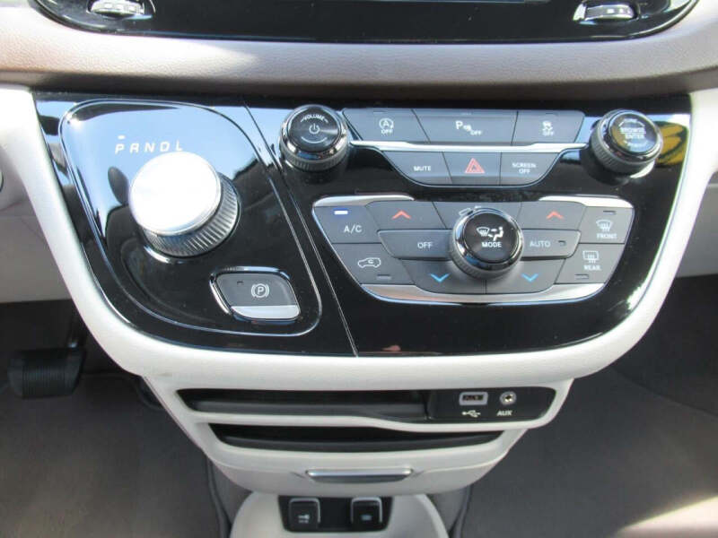 2019 Chrysler Pacifica Touring Plus