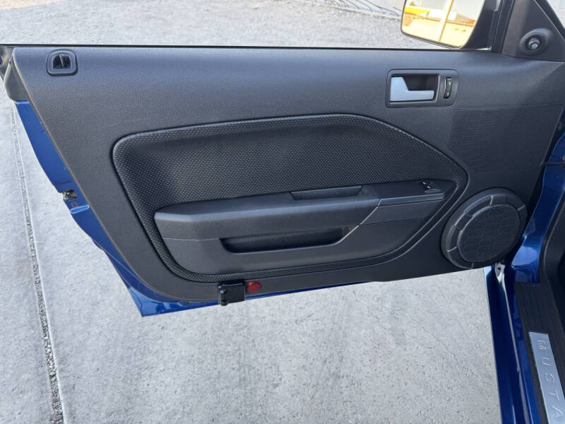 2007 Ford Mustang GT Deluxe