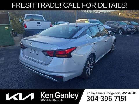 2022 Nissan Altima 2.5 SV