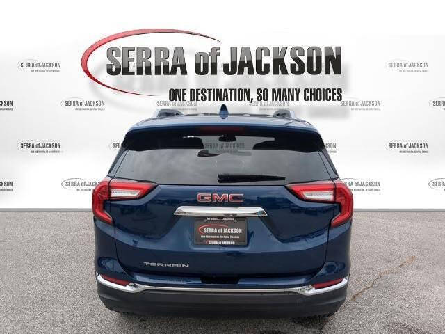 2022 GMC Terrain SLT