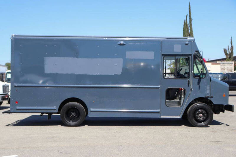 2020 Freightliner MT45 Chassis