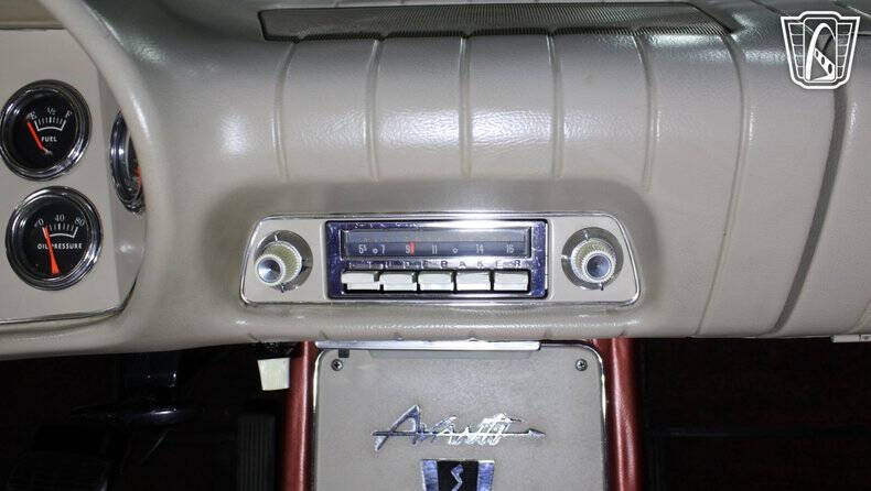 1964 Studebaker Avanti