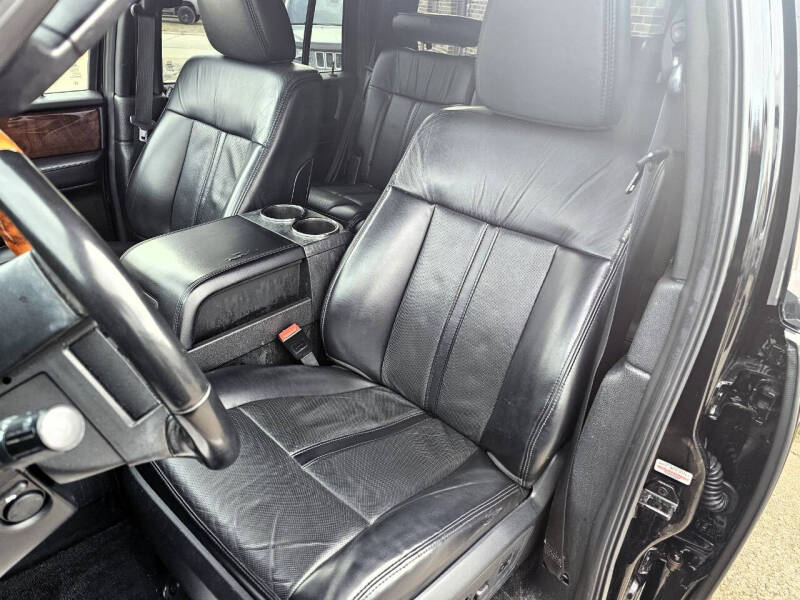 2017 Lincoln Navigator Select