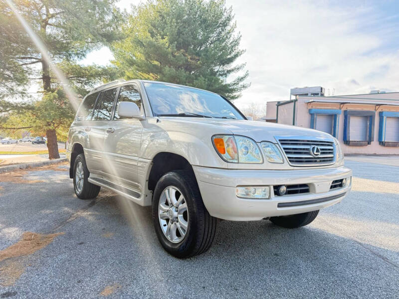 2003 Lexus LX 470 photo 4