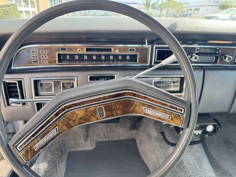 1977 Lincoln Continental