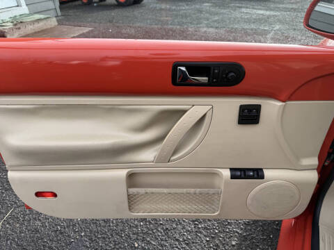 2003 Volkswagen New Beetle GLS