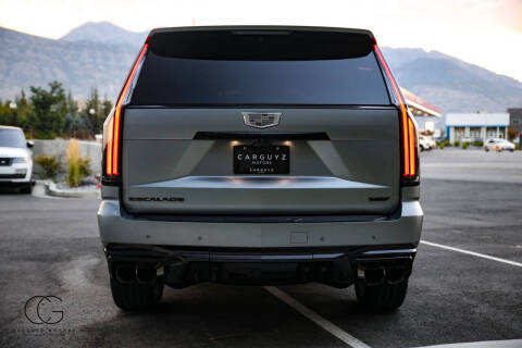 2025 Cadillac Escalade-V
