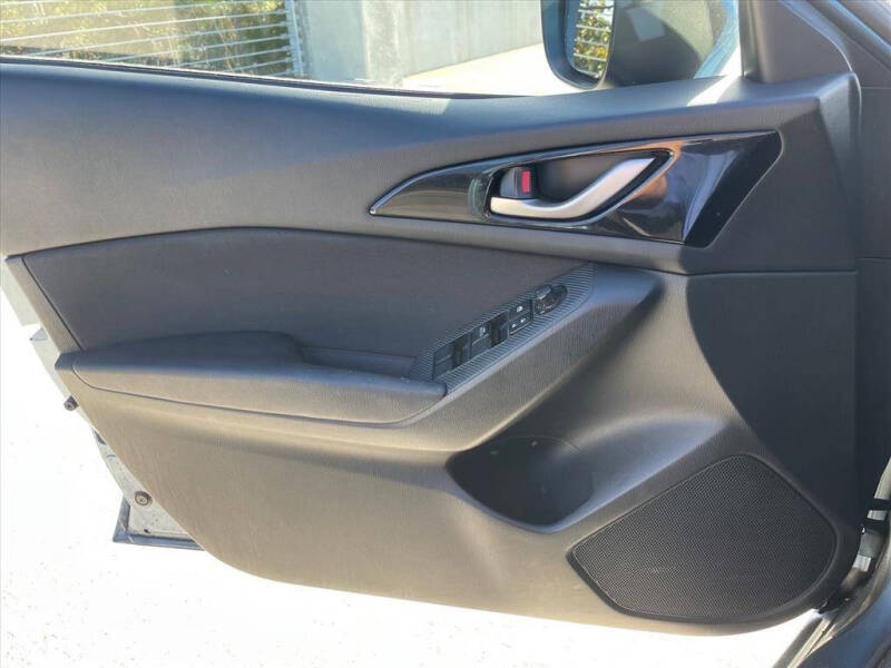 2014 Mazda MAZDA3 i Touring