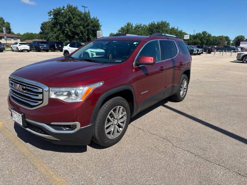 2017 GMC Acadia SLE-2