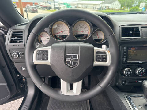 2014 Dodge Challenger SXT Plus