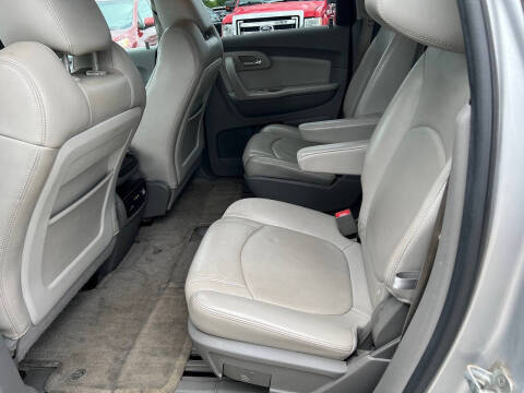 2011 Chevrolet Traverse LT