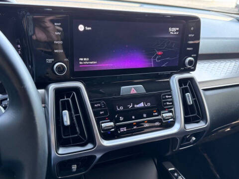 2022 Kia Sorento Hybrid S