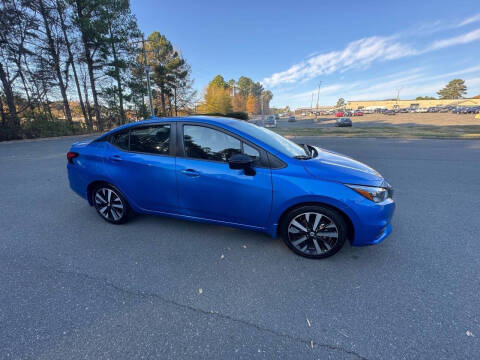 2022 Nissan Versa SR