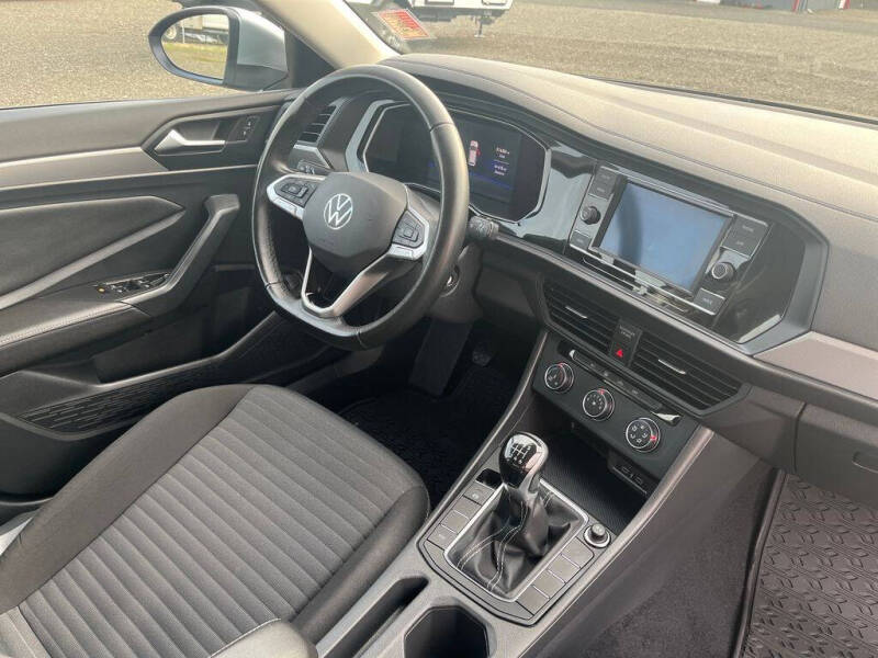 2022 Volkswagen Jetta S