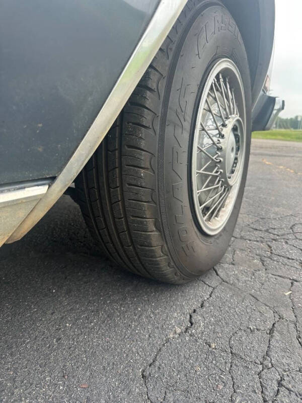 1987 Chrysler Fifth Avenue