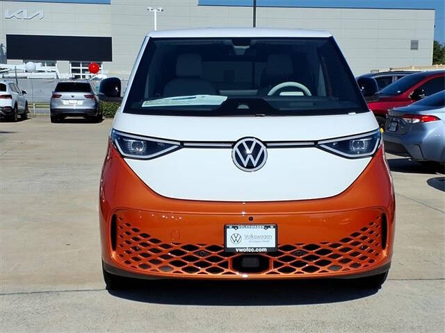 2025 Volkswagen ID. Buzz Pro S Plus 4Motion