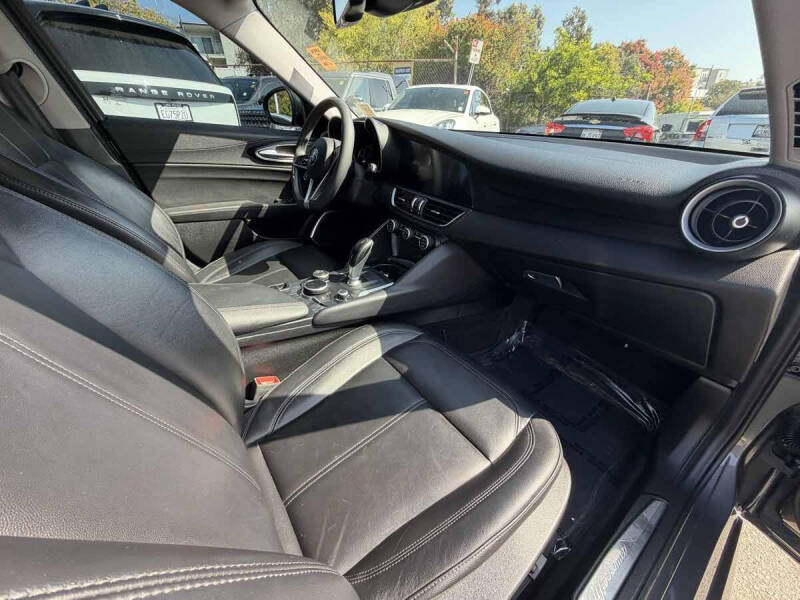 2019 Alfa Romeo Giulia